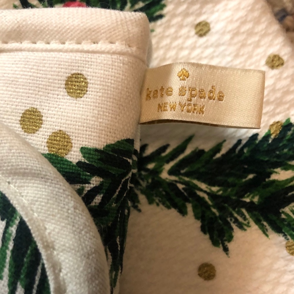 ๐ Kate Spade โ ๏ธ Pine Needles 3 Piece Kitchen Set - Picture 5 of 10